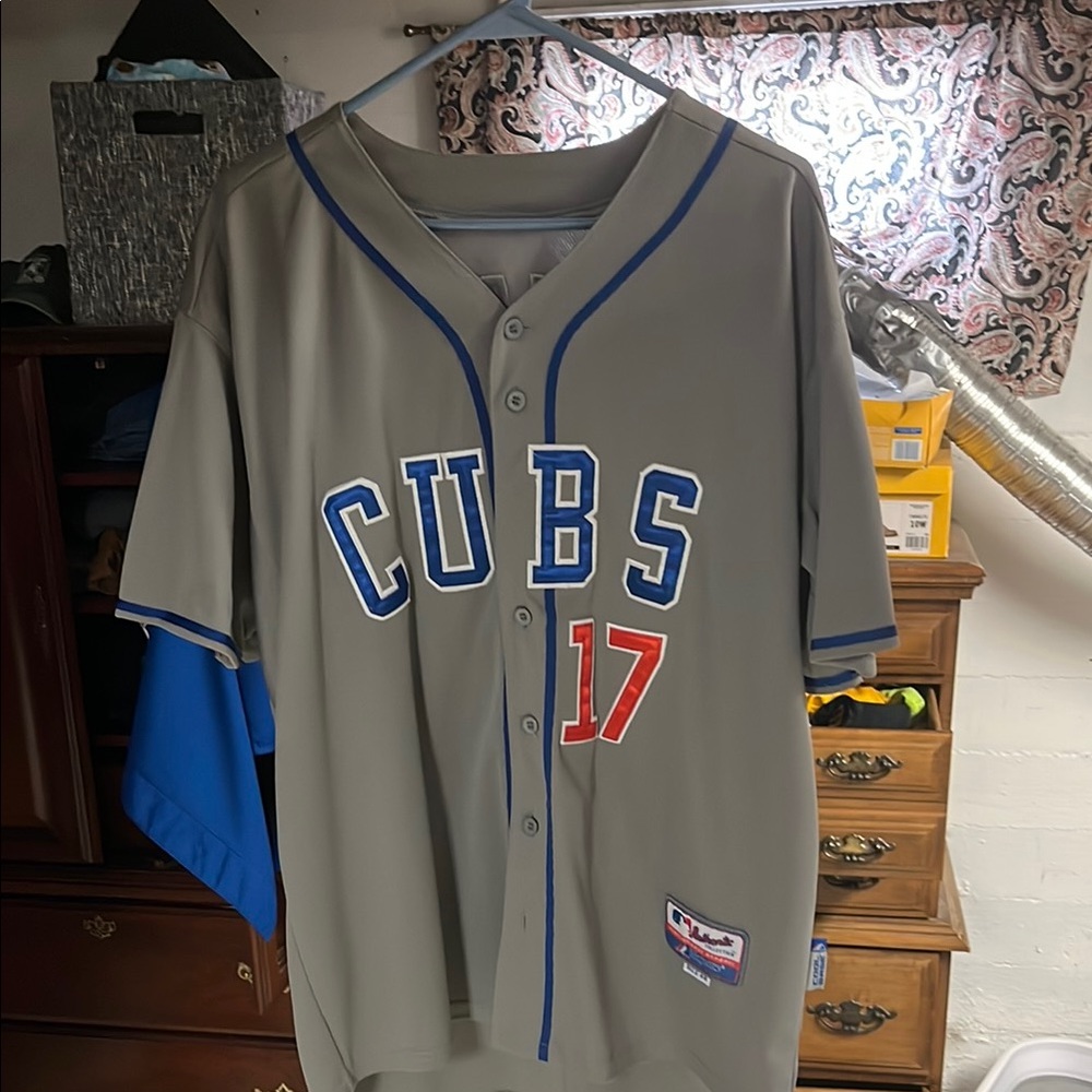 Gray Majestic Cubs Baseball Jersey. Kris Bryant